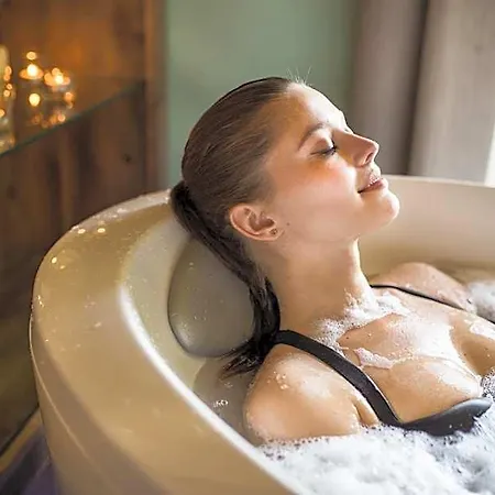 Wellness Happy Star Szálloda 4*